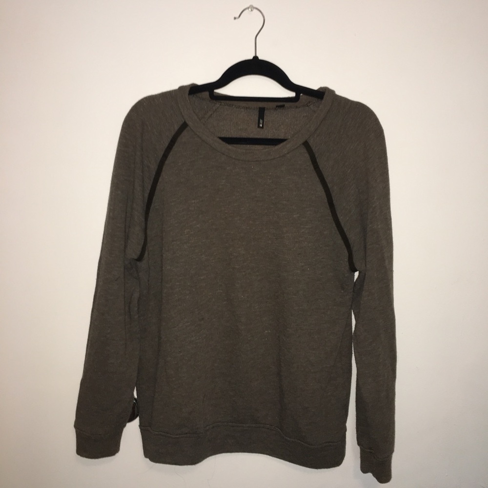Crewneck
